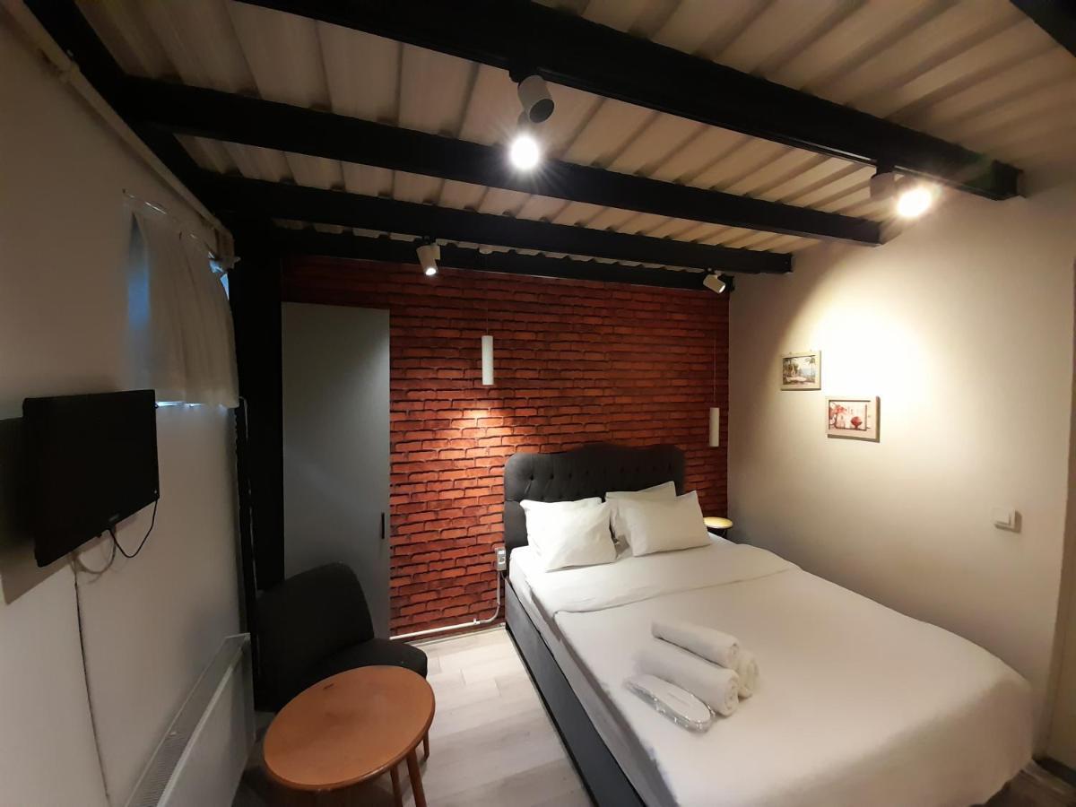Taxim No18 Boutique Hotel Istanbul Exterior photo