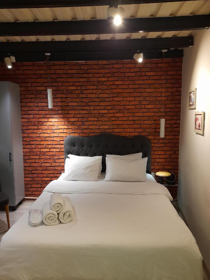 Taxim No18 Boutique Hotel Istanbul Exterior photo